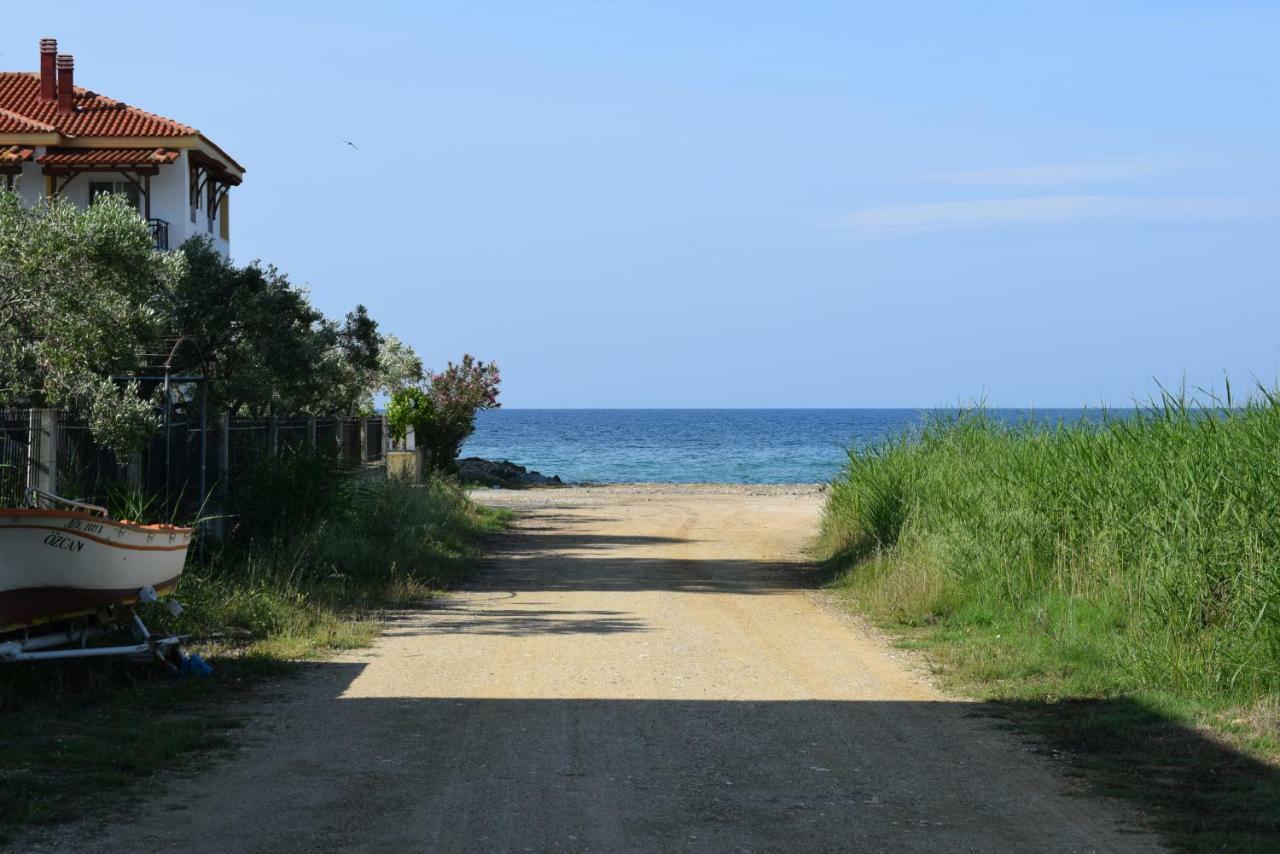 Dimar1 Seaside Apartment パラリア・ディオニショウ エクステリア 写真