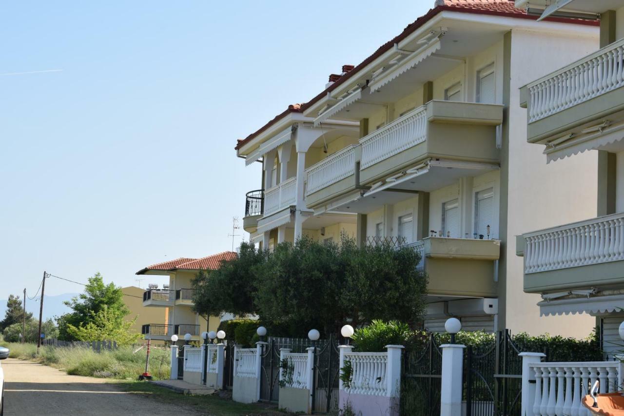 Dimar1 Seaside Apartment パラリア・ディオニショウ エクステリア 写真